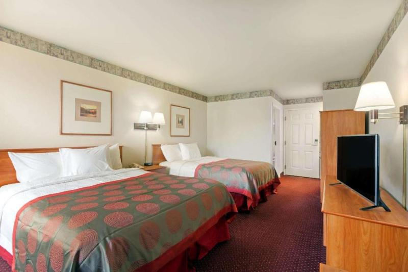 Ramada by Wyndham SeaTac Airport North - image 15