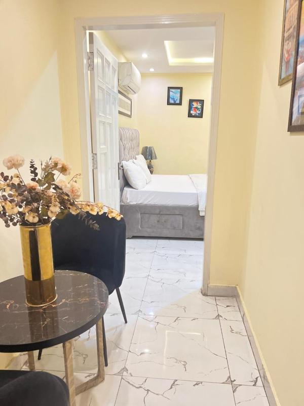 Daily Room Stay - Rizco Heights 2 - image 7