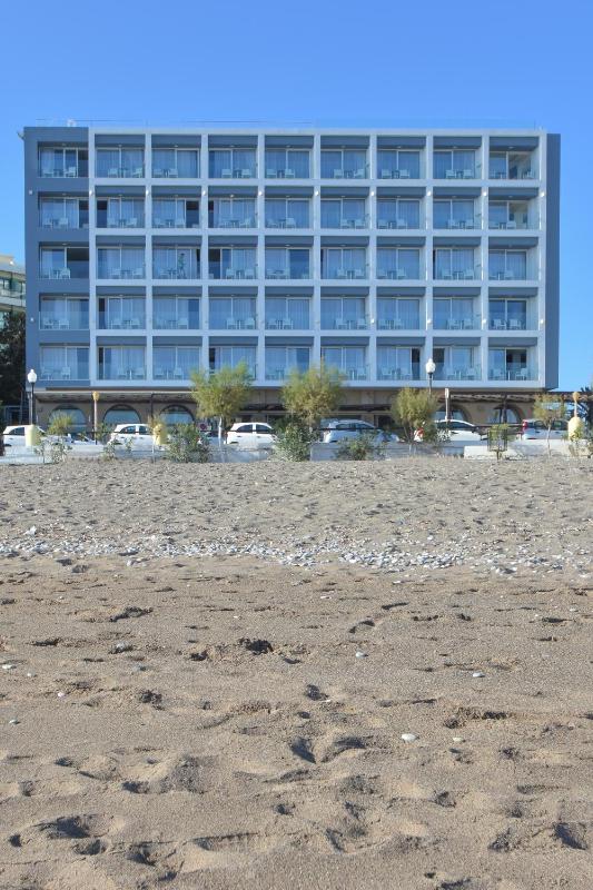 Ibiscus Hotel - image 5