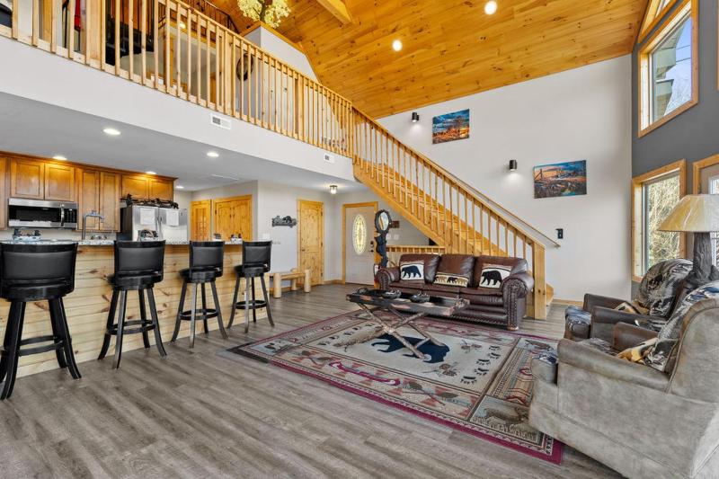 Honey Bear Lodge Sweet Stays in the Smokies - image 18