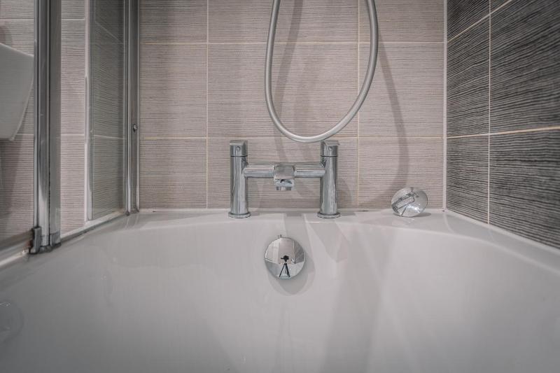 Birmingham 60 Sheepcote Street b16 8wh - image 9