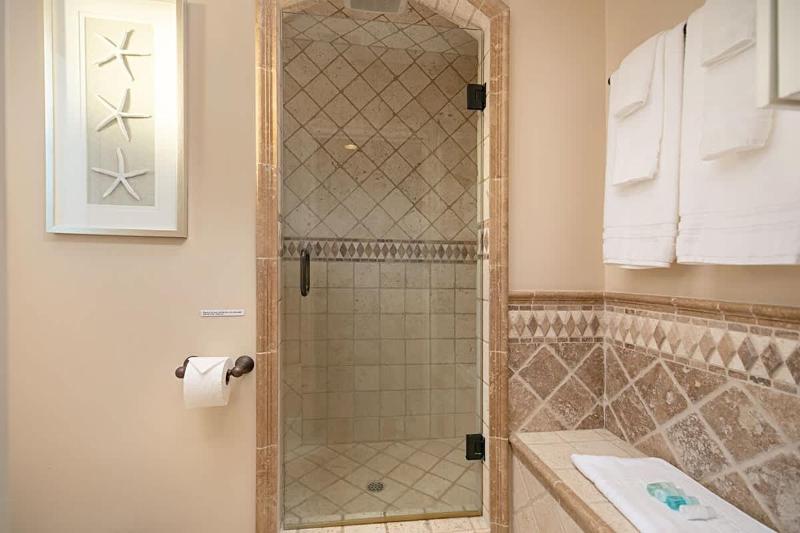 1011 N Bayfront A - Breathtaking Bay Views- Beautiful Balboa Isle Home home - image 23