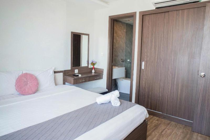 2Brs - Sea View - Virgo Hotel - Free Pool & Gym - image 5