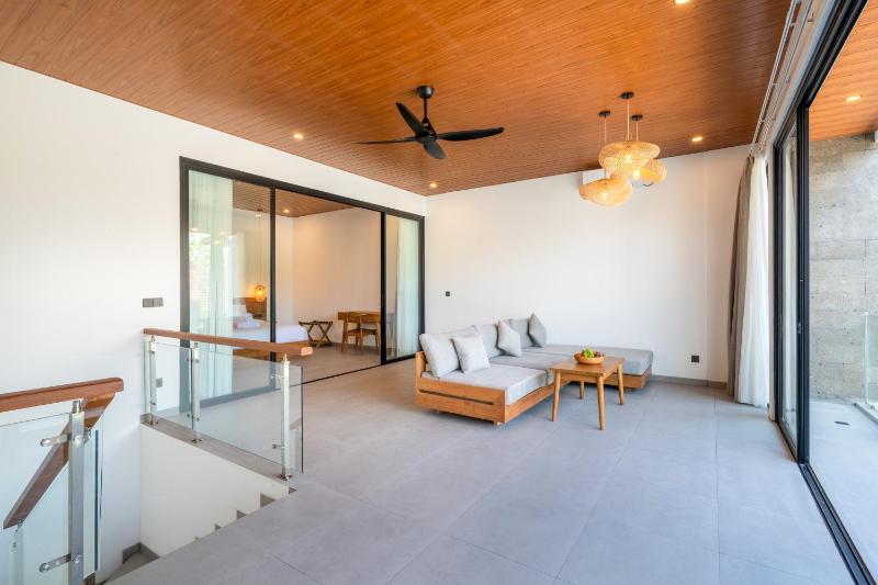 Frankie's Villas - image 30