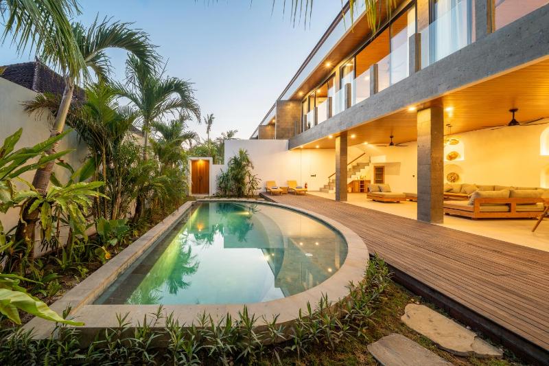 Frankie's Villas - image 6