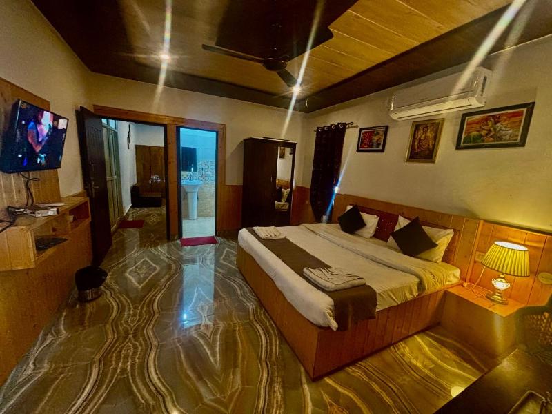 5Bedrooms Panorama Heights Kasauli - image 37