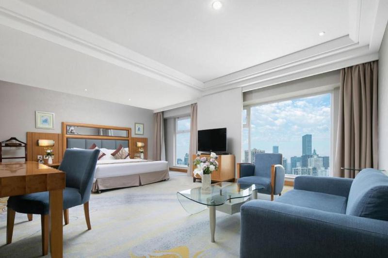 Wuhan Premier Mayflowers Hotel - image 34