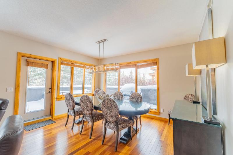 Spring Creek Condo by Canadian Rockies Vacation Rentals - image 33