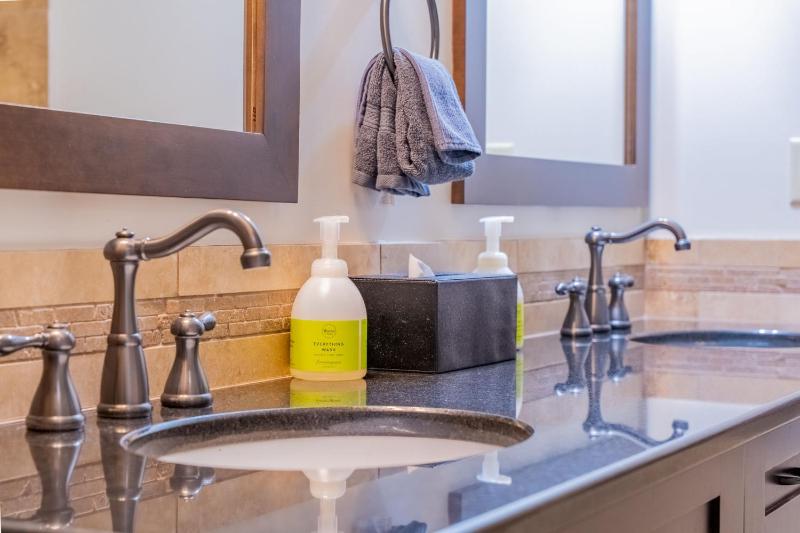 Spring Creek Condo by Canadian Rockies Vacation Rentals - image 37
