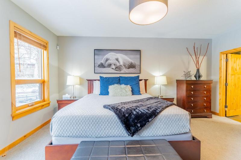 Spring Creek Condo by Canadian Rockies Vacation Rentals - image 26