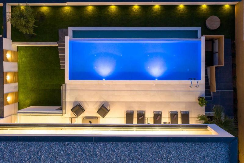 Luxury Villa Dali - 42 m2 infinity pool & wellness - image 20