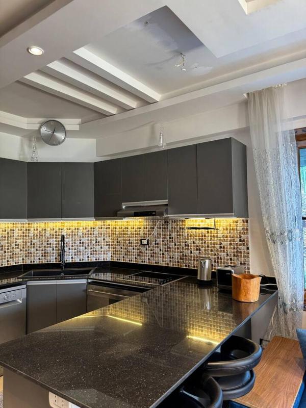 The family home - image 10