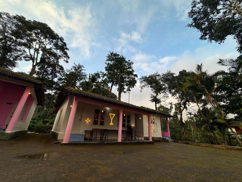 Tiger's Corner Homestay & Cottages Managed by Le Star - image 1