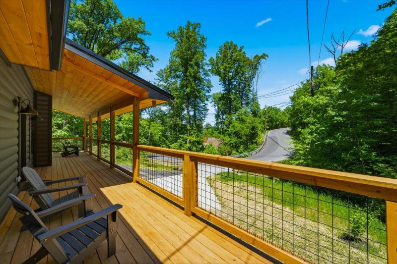 Wiley's Bend cabin - image 3