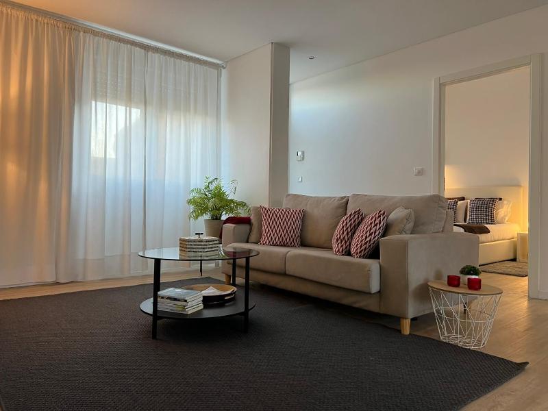 Burgães II Apartment - image 5