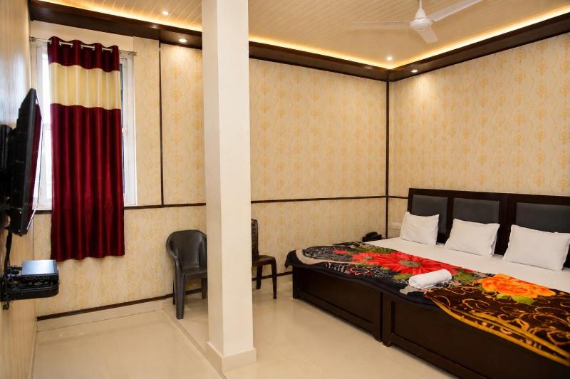 Hotel Awadh Villas Ayodhya Near Ram Mandir - image 3