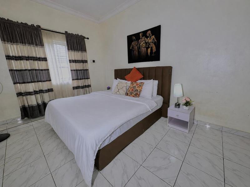 PEA Standard 3-BR In Lekki - image 2