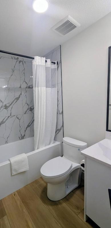 Sweet Home Escape 2BR guest suite - image 16