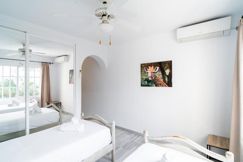 Las Flores de Burriana 5 by Casasol - Family House with Pool - image 13