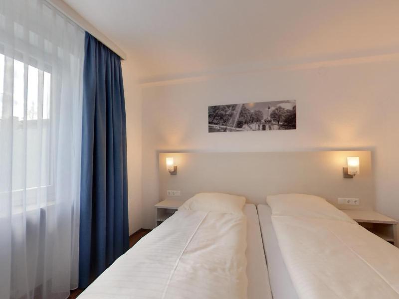 Double Room Comfort with shower image 3