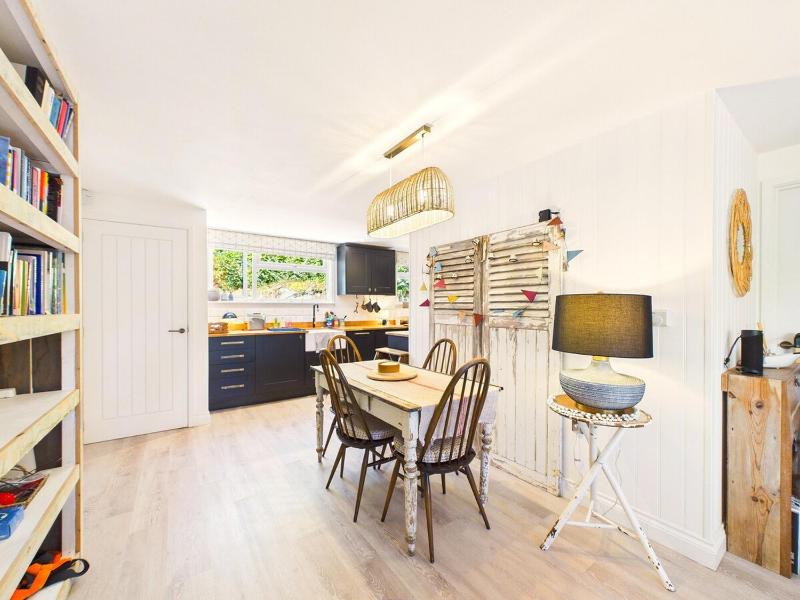 NEW Bossava Chalet - Cosy Retreat by Signature Stays - 2 Bedroom - image 46