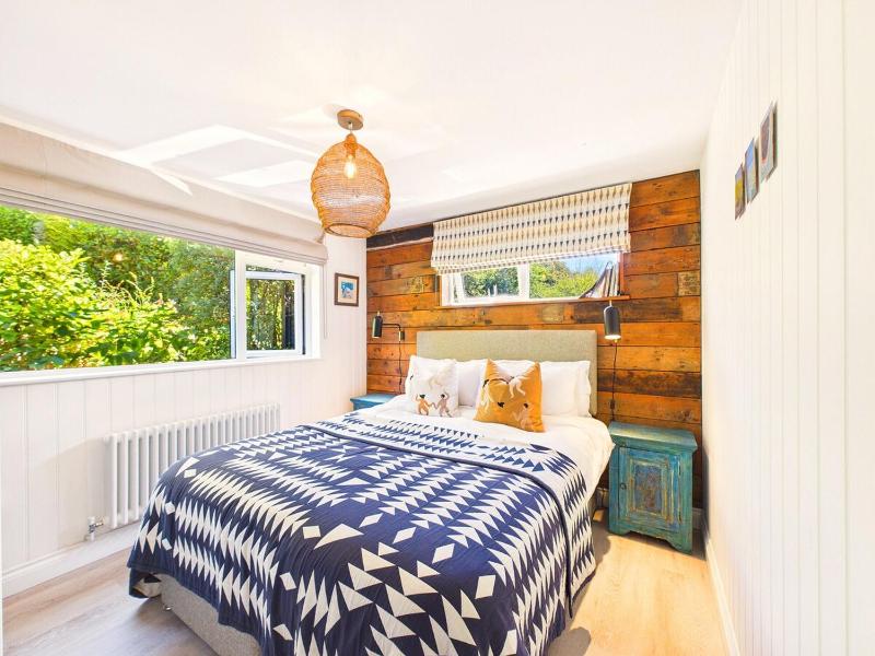 NEW Bossava Chalet - Cosy Retreat by Signature Stays - 2 Bedroom - image 42