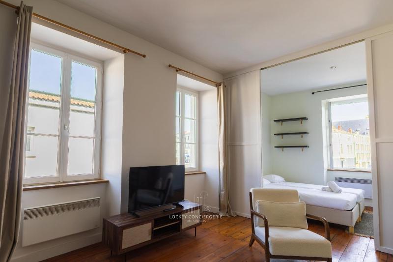 Appartement d'exception avec vue sur le port - image 25