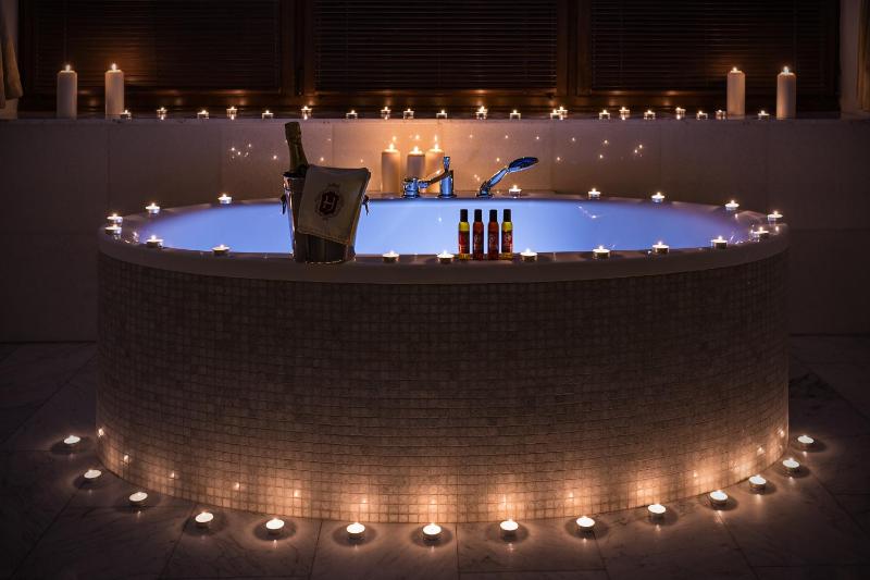 Suite image 2