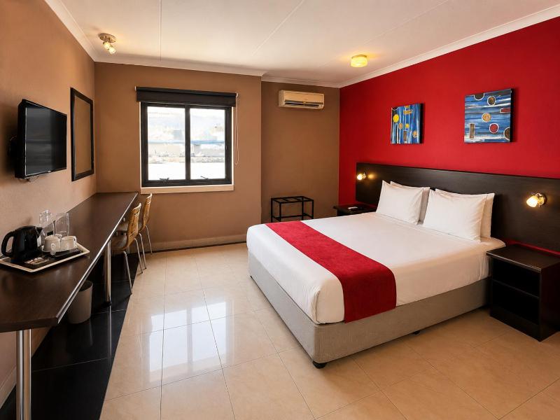 MINT Hotel Randburg - image 9