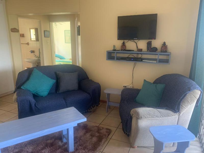 Cozy 2-Bedroom Apartment with Ocean View in Margate - image 14