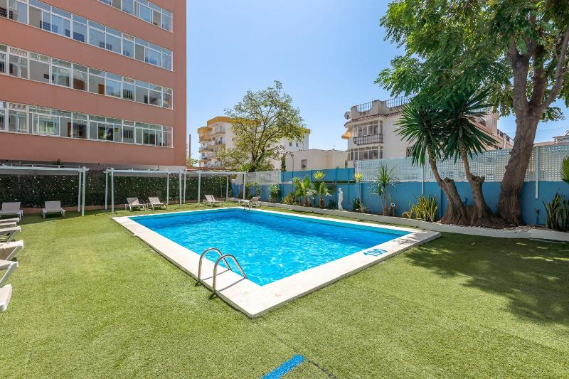 797 HOLIDAY RENTALS- Apartamento para 4 en el Velero - image 11