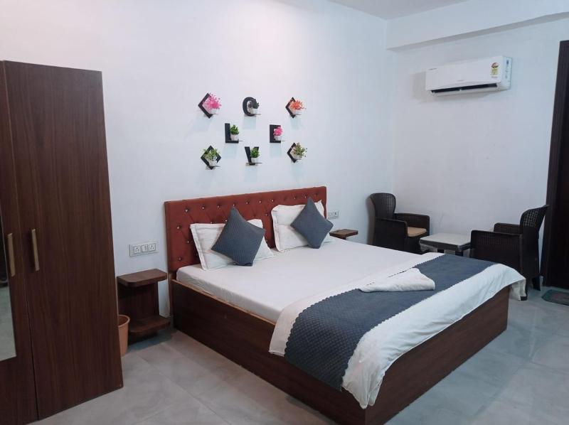 Hotel rose palace - image 15