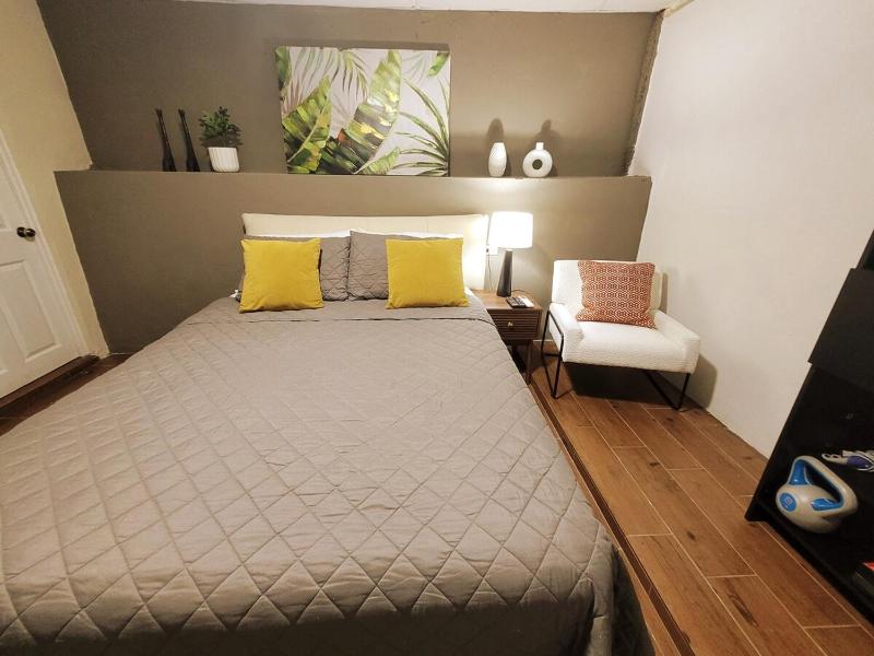 cozy studio AC wifi escalon area masferrer - image 5