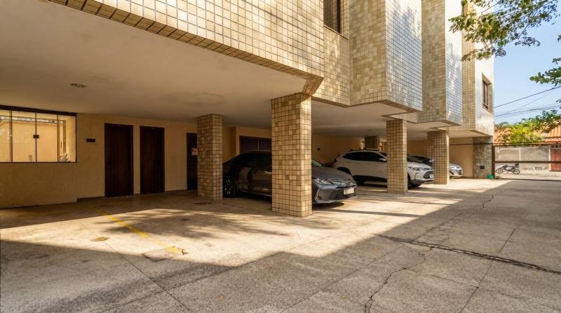 Apto 400m da Praia do Forte c Garagem e Varanda - image 12