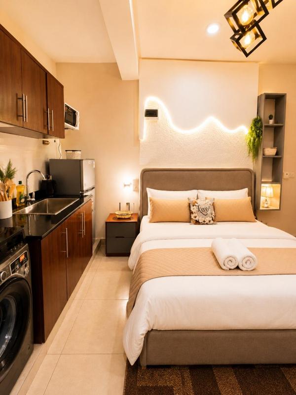 Modern Luxury Apartment Near Beach Malls &Cafés - image 13