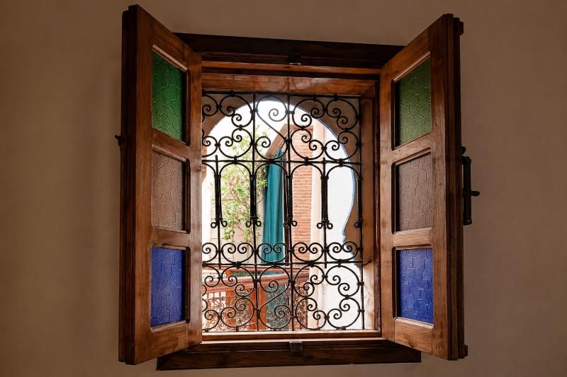 Riad Hna Ben Saleh - Traditional Guest House near Jemaa el-Fnaa Square - image 4