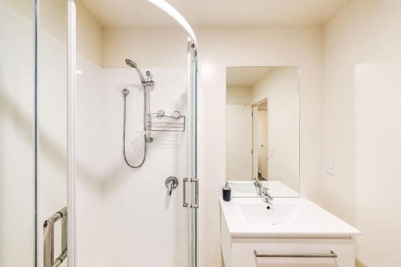 2BR in Salisbury with Garden Retreat - image 16