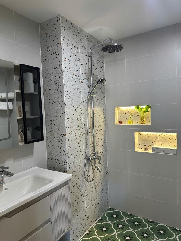 Namphon Homestay Hue - image 8