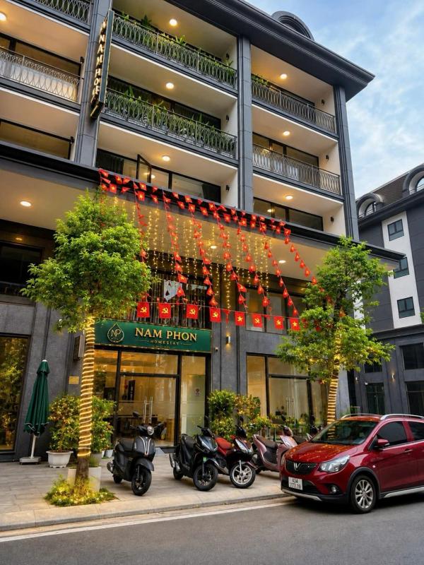Namphon Homestay Hue - image 1