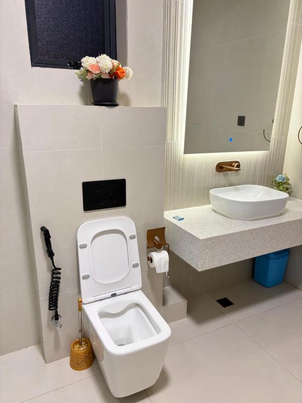 Lavender Luxury Homes-2Bedrooms Apartment - image 16
