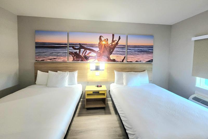 Days Inn & Suites by Wyndham Galveston West/Seawall - image 46