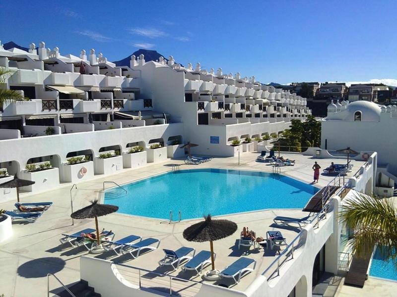 Tenerife Paradise With Heated Pool - image 10