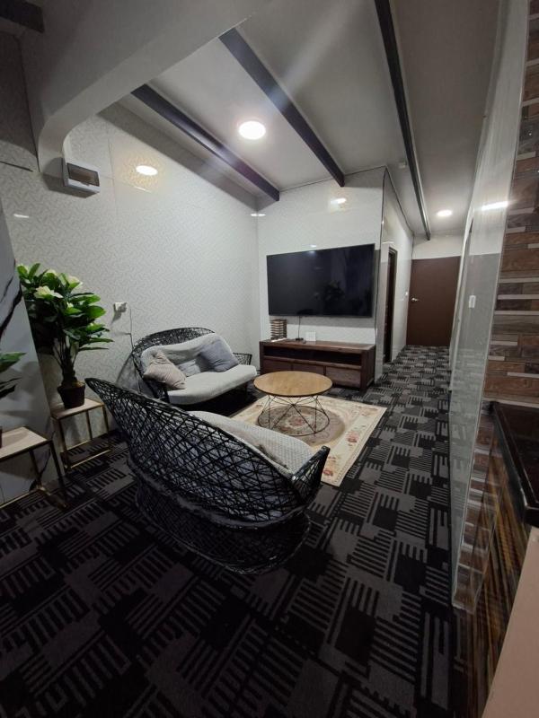 Bakers residence - image 11