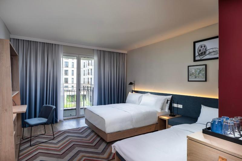 Hampton by Hilton Bremen North - image 23