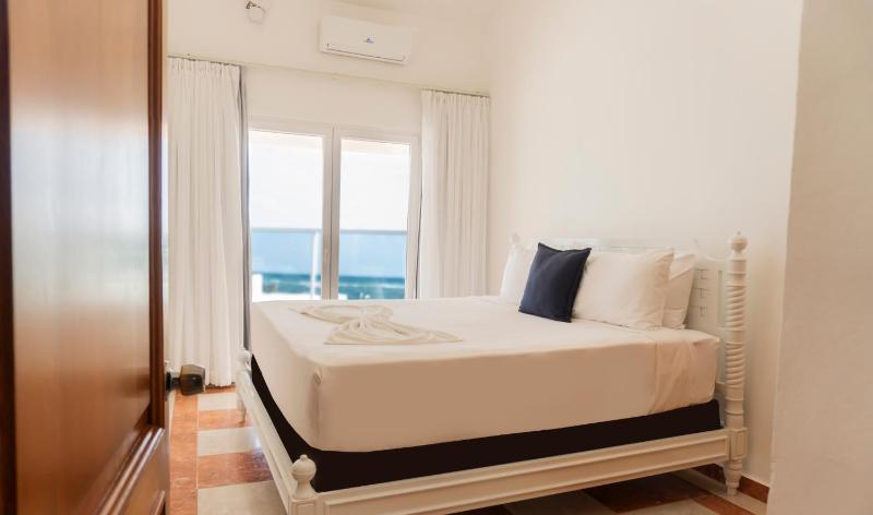 Hotel Checkin El Cortecito Beach - image 13