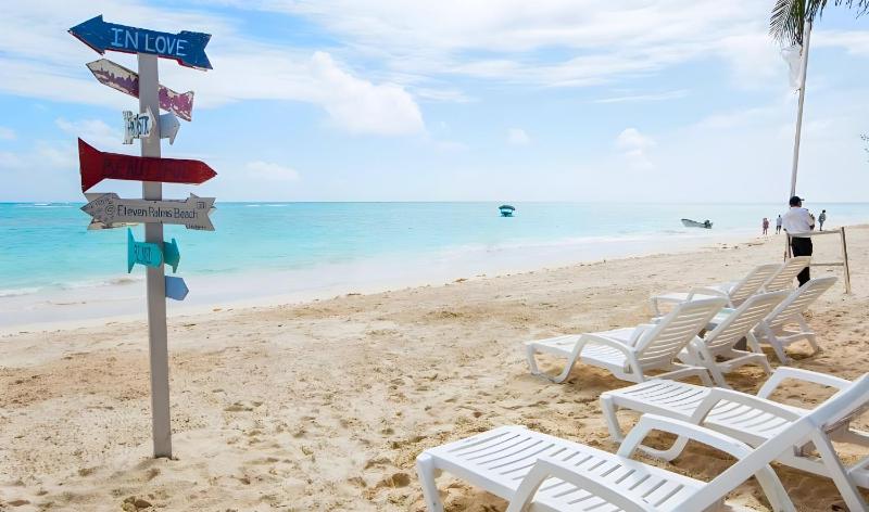 Hotel Checkin El Cortecito Beach - image 17