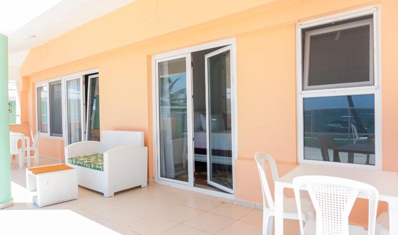 Hotel Checkin El Cortecito Beach - image 25