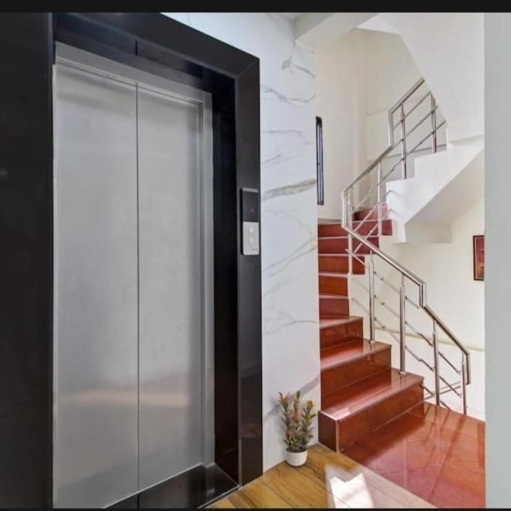 Hotel Shivay Executive - image 10