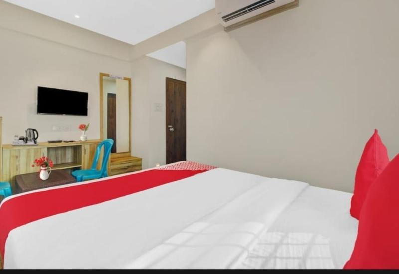 Hotel Shivay Executive - image 9