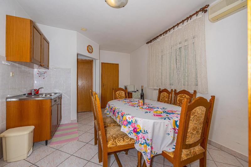 Apartments Dusanka - image 36